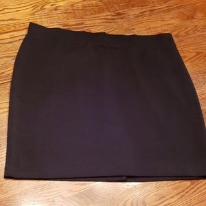 Nicole Miller pencil style skirt